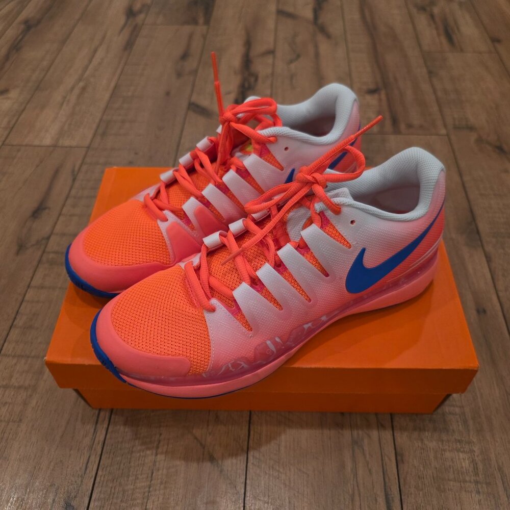 BRAND NEW NIKE ZOOM VAPOR 9.5 TOUR TENNIS SHOES MENS SIZE 9.5
